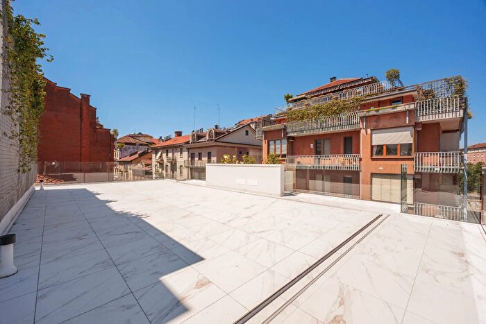 Appartamento con 5 locali in vendita in Via Giovanni da Verazzano, Torino