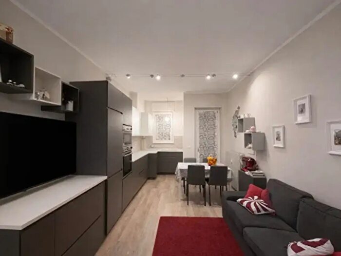 Appartamento trilocale in vendita in Via Tommaso Villa, Villanova DAsti