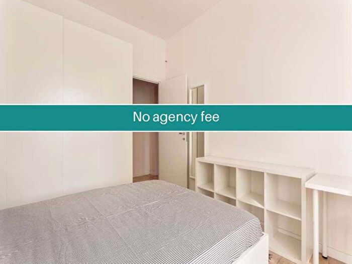 Appartamento con 6 locali in affitto in Via Pantigliate, Bande Nere, Milano