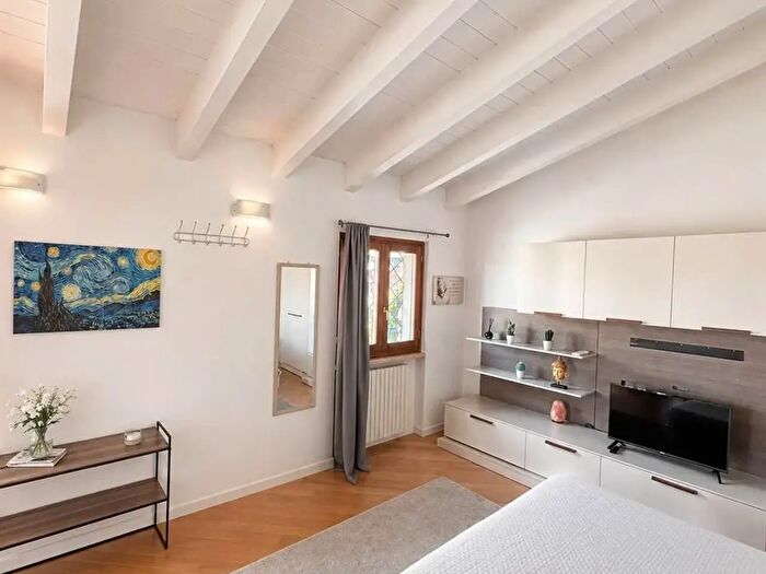 Appartamento monolocale in vendita in Desenzano Del Garda
