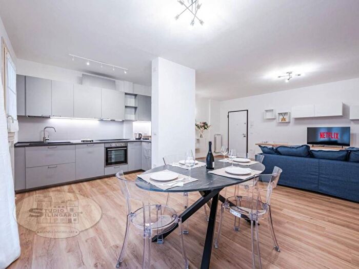 Appartamento trilocale in affitto in via San Francesco, Centro, Formigine