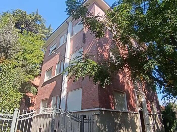 Appartamento con 5 locali in affitto in Bolognina, Bologna