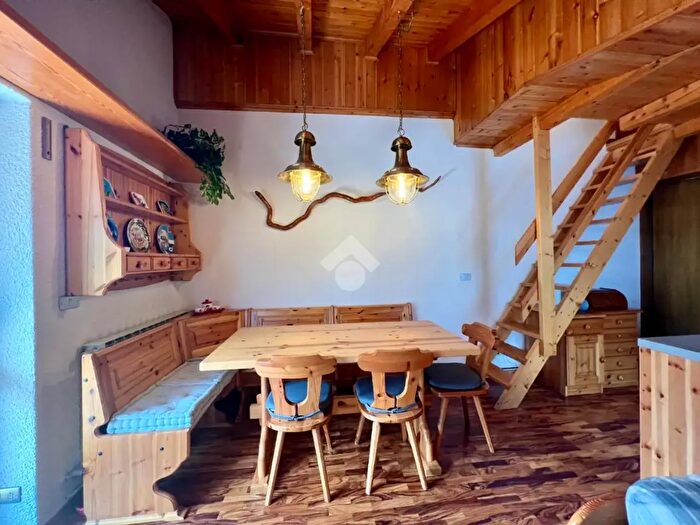 Appartamento trilocale in affitto in Via Belvedere, Ponte Di Legno