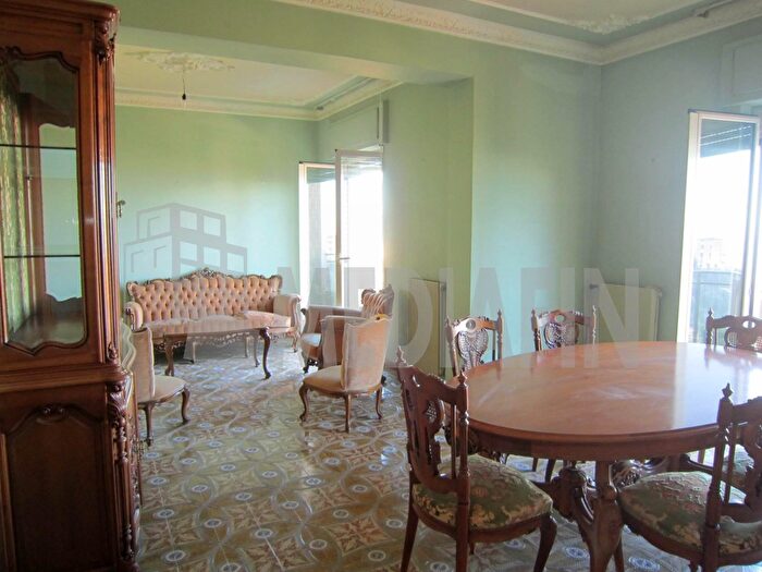 Appartamento con 6 locali in vendita in Via Porta Cappuccini, CoriglianoRossano