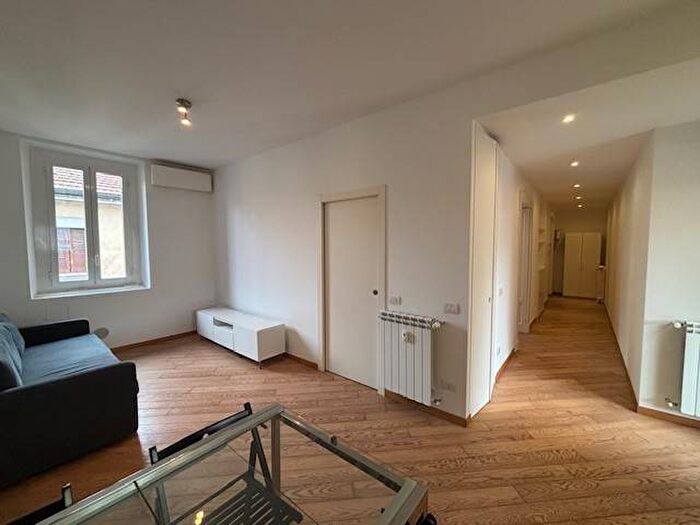 Appartamento bilocale in affitto in Piazza Emilia, Cadore, Milano