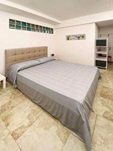 Appartamento trilocale in affitto in Via Carlo Pisacane, Catanzaro Lido, Catanzaro