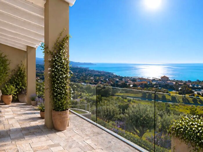 Appartamento bilocale in vendita in Via Padre Semeria, Sanremo