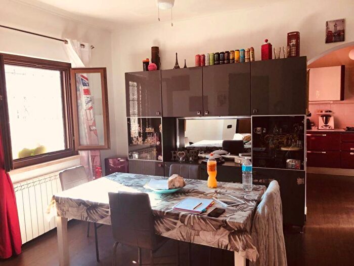 Casa con 5 locali in affitto in Via Pompei, Nuova Florida, Ardea