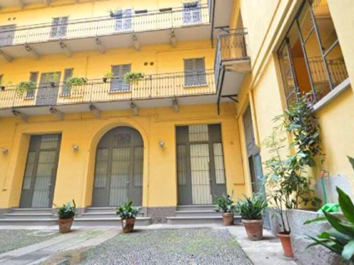 Appartamento trilocale in affitto in Viale Piave, Piave Tricolore, Milano