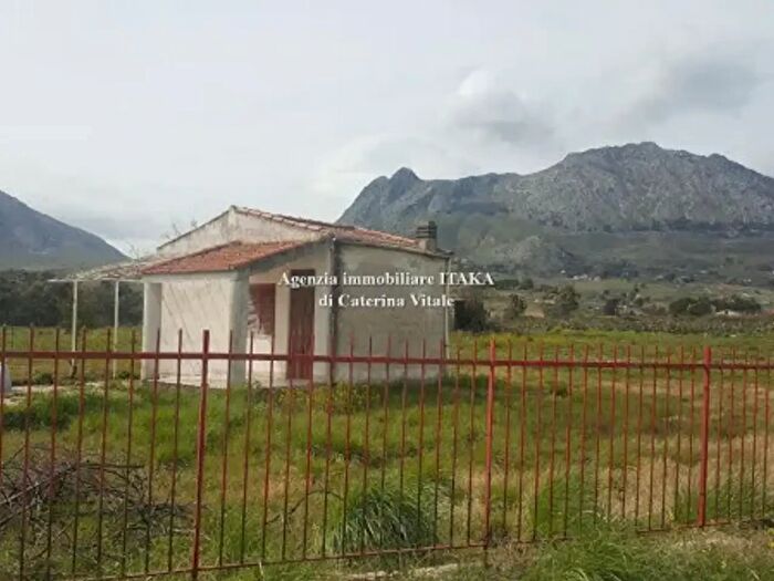 Appartamento monolocale in vendita in Piana Degli Albanesi