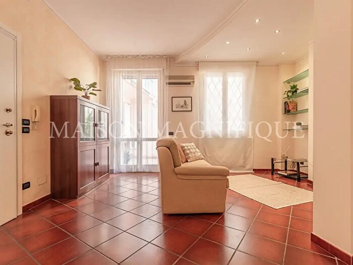 Appartamento trilocale in vendita in Via Mascheraio, Ferrara