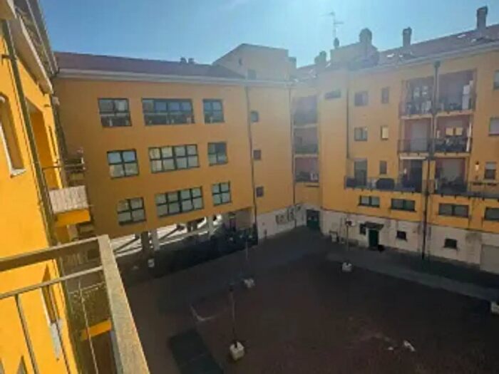 Appartamento bilocale in vendita in Via Giacinto Serrati Menotti, Milano