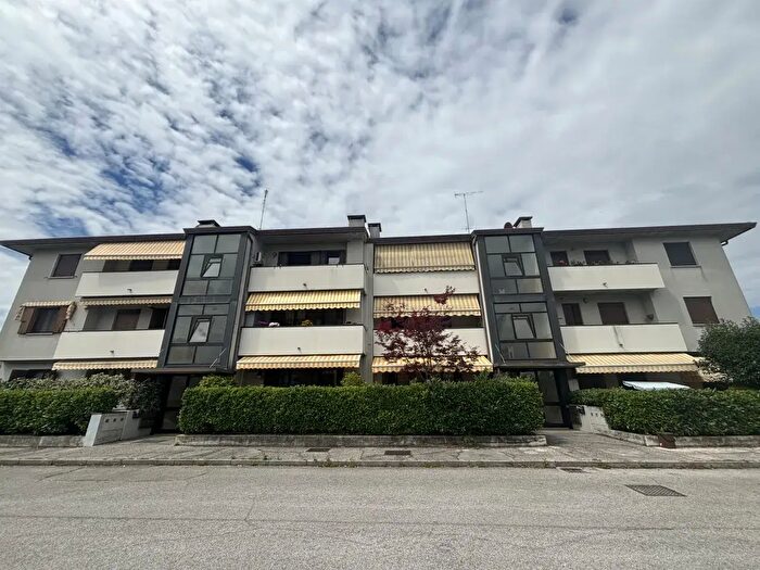 Appartamento trilocale in vendita in Vicolo San Bernardino N, San Fior