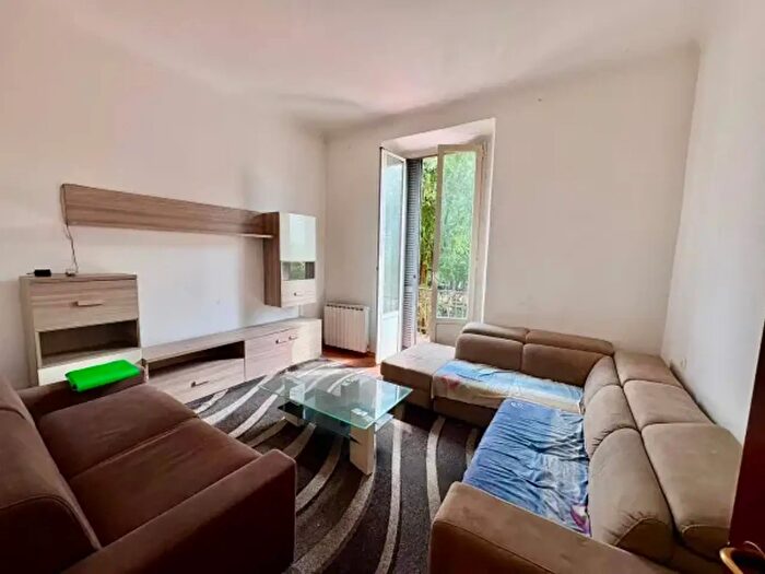 Appartamento bilocale in vendita in Via Parenzo, Milano