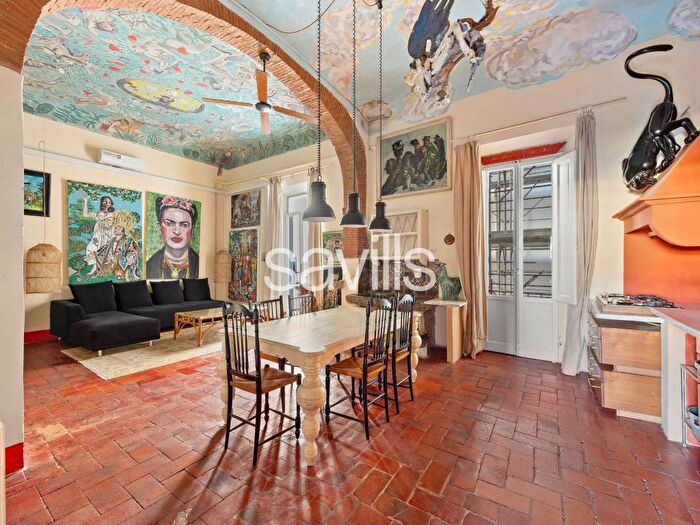 Appartamento trilocale in affitto in Piazza del Carmine, San Frediano, Firenze