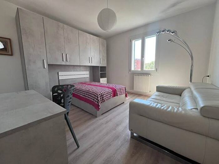 Appartamento quadrilocale in affitto in Via Monaldo Calari, San Felice, Bologna