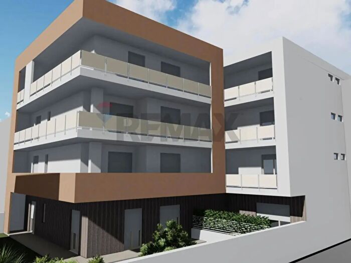 Appartamento trilocale in vendita in Via Carlo Levi, Bitritto