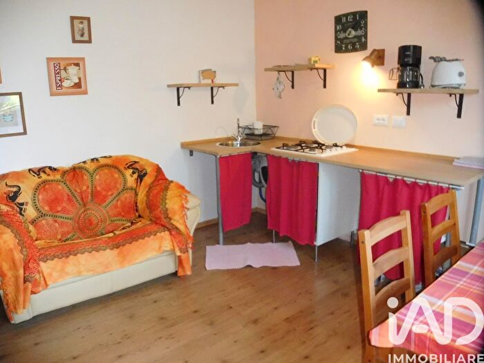 Appartamento con 7 locali in vendita in Via Corinaldese, Corinaldo