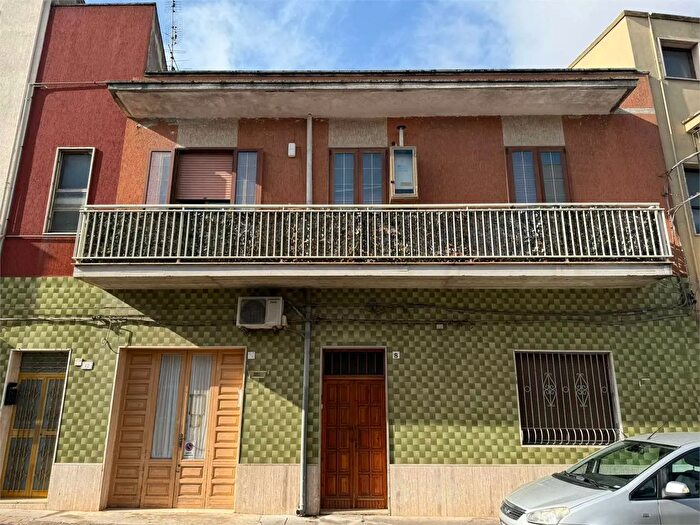 Appartamento trilocale in vendita in Via Francesco Scarafile Latiano, Latiano