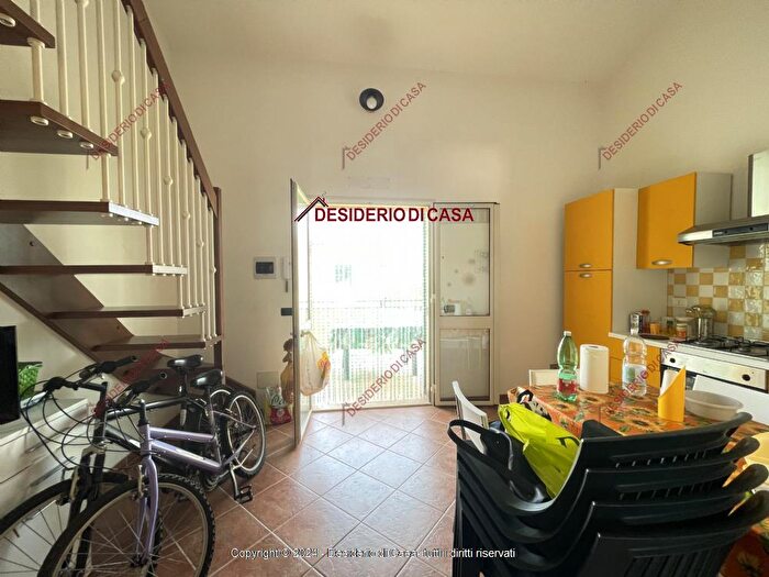 Casa trilocale in vendita in Viale delle Tribune Campofelice di Roccella Pa Italia, Campofelice Di Roccella