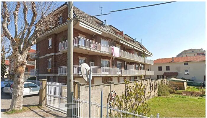 Appartamento con 5 locali in vendita in Via I Maggio, Nole