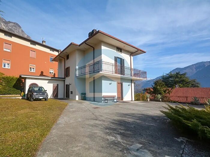 Casa con 5 locali in vendita in Via Colture, Darfo Boario Terme