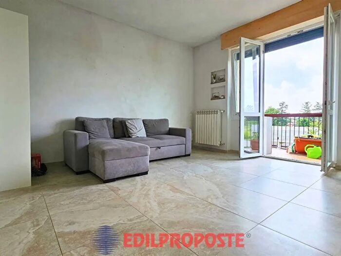 Appartamento bilocale in vendita in Via Roma a, Limbiate