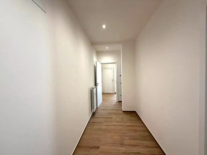 Appartamento con 6 locali in vendita in Cecina