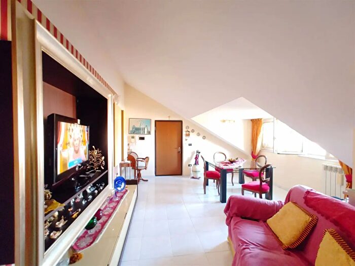 Casa trilocale in vendita in Via Giovanni XXIII, San Nicola La Strada