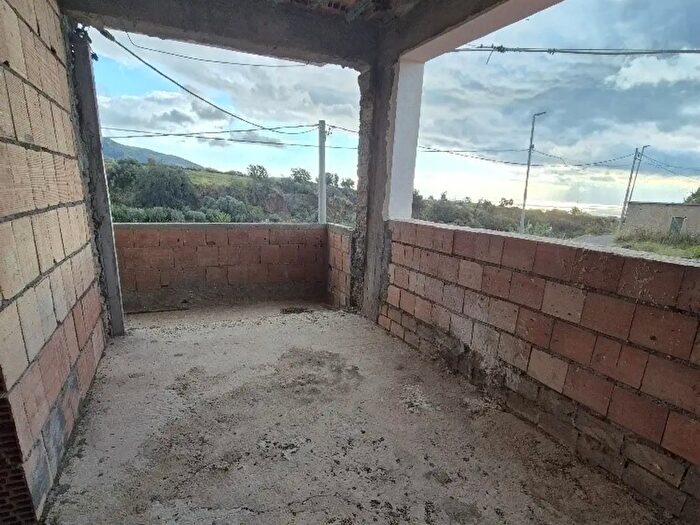 Casa trilocale in vendita in Contrada Caridi, Reggio Calabria