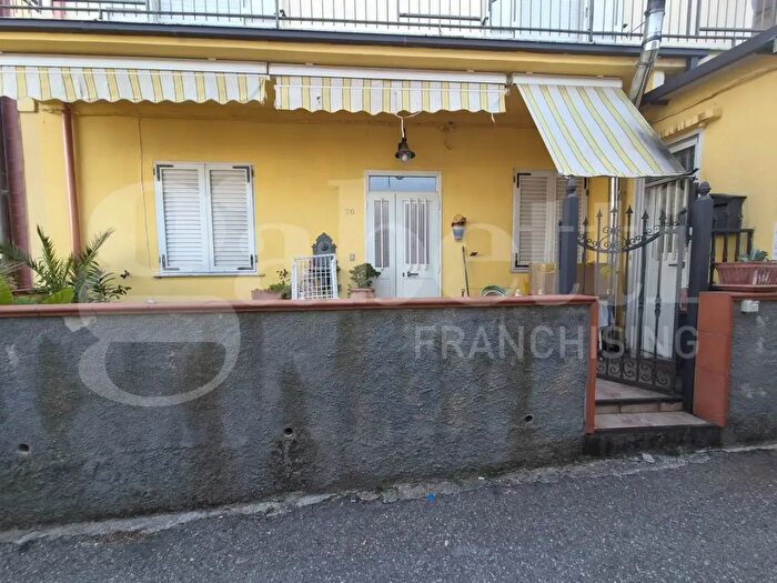 Appartamento quadrilocale in vendita in Via Monte Pecoraro, Catanzaro