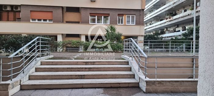 Appartamento quadrilocale in vendita in Via Gregorio Ricci Curbastro, Roma