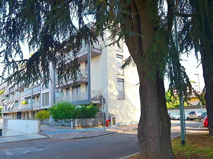 Appartamento monolocale in affitto in Via Ortigara, Vimercate