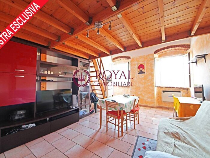 Appartamento bilocale in affitto in Via San Giovanni, Quartiere Venezia, Livorno