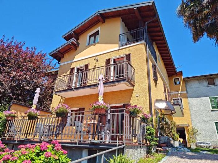 Casa con 6 locali in vendita in Via Romeo Lanfranconi, Alta Valle Intelvi