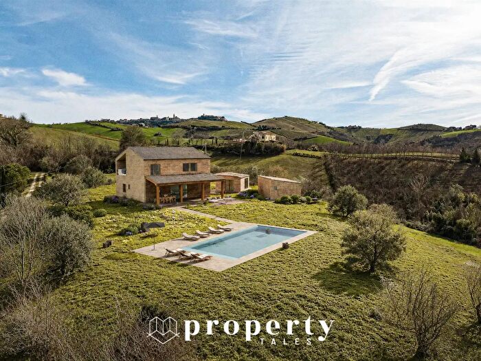 Casa con 7 locali in vendita in Colle di Creta, Ripatransone
