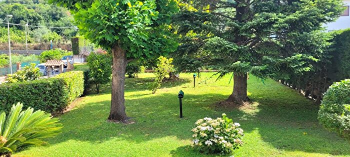 Casa con 8 locali in vendita in Cappelle, Salerno