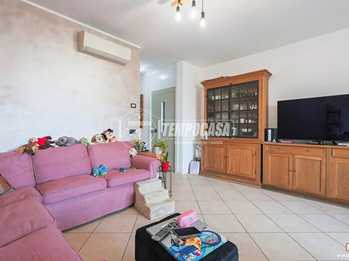 Casa con 5 locali in vendita in Via Enrico Berlinguer, Castel San Pietro Terme