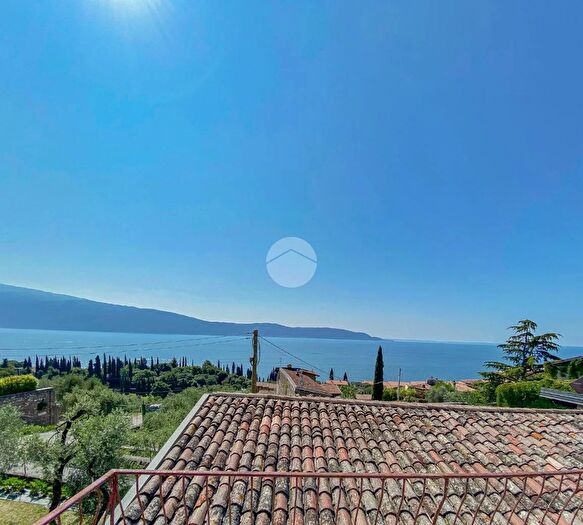 Casa con 15 locali in vendita in Via Cecina, Toscolano Maderno