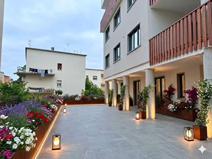 Appartamento quadrilocale in vendita in Via Pieve di Cadore, Viterbo