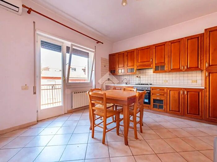 Appartamento trilocale in vendita in Via di Settebagni, Roma