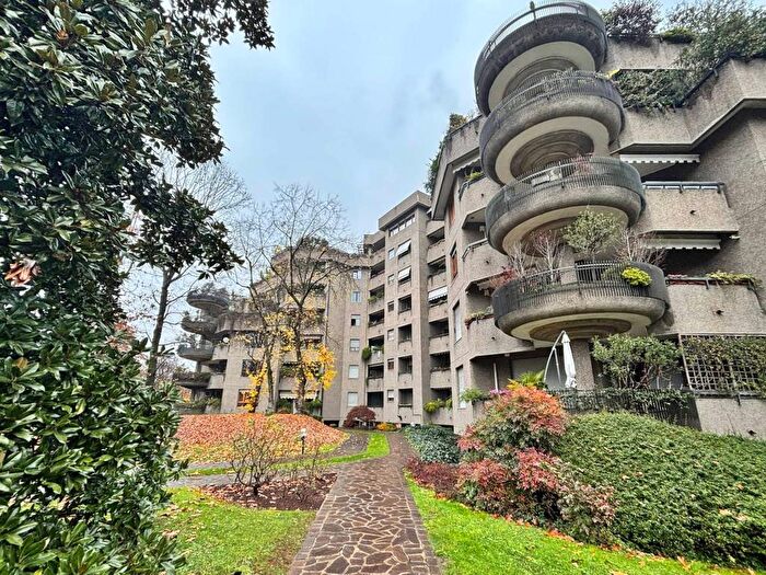 Appartamento trilocale in affitto in Via Puglia, San Giuseppe, Monza