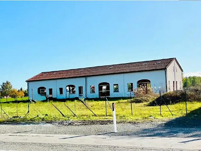 Casa in vendita in Via delle Esposizioni, Parma