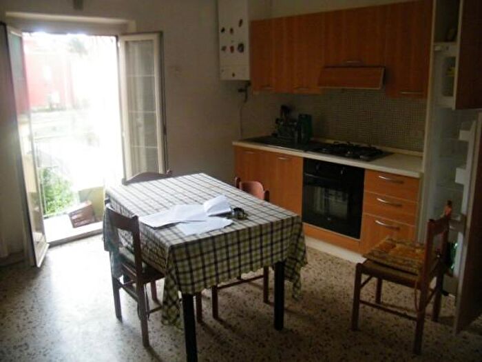 Appartamento trilocale in vendita in Via del Prato, Jesi