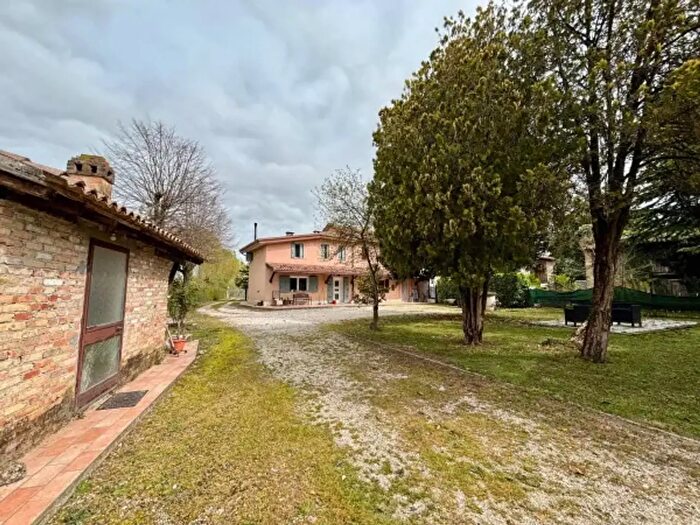 Casa con 6 locali in vendita in Via Tre Ponti, Roncade