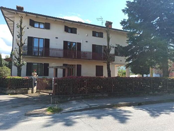 Casa con 6 locali in vendita in Vocabolo Acquaiola, Piegaro