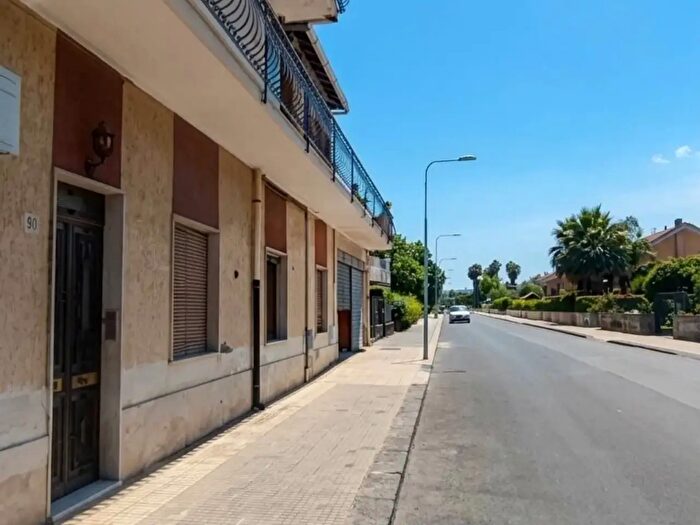 Casa con 6 locali in vendita in Via dei Giurati, Mascali