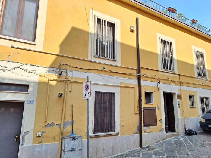 Appartamento trilocale in affitto in Via San Cristiano, Centro Storico, Benevento