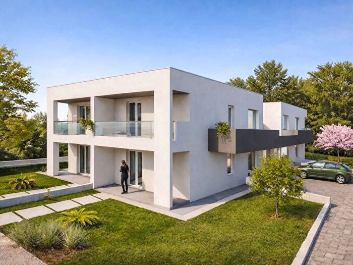 Casa quadrilocale in vendita in Via Roma, Centro San Lorenzo, Albignasego