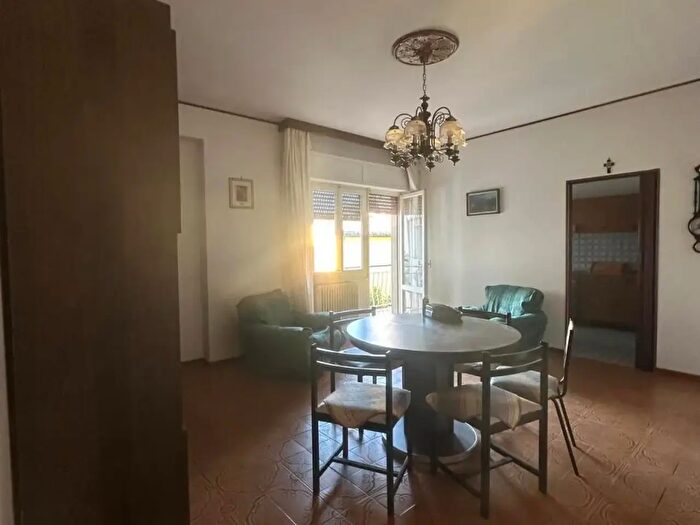 Appartamento con 6 locali in vendita in Castorano